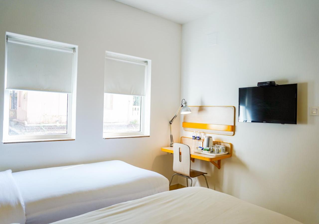 Bloom Hotel - Calangute Extérieur photo
