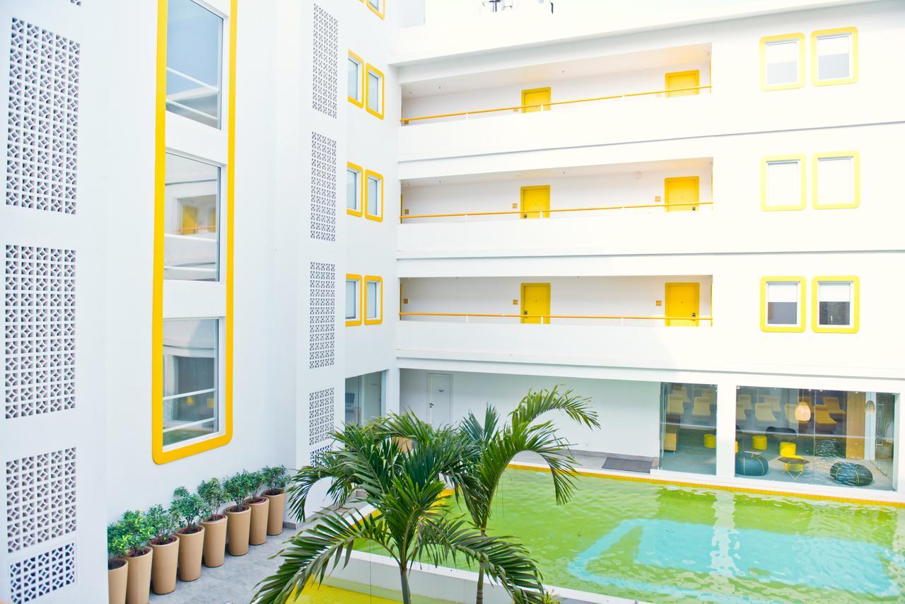 Bloom Hotel - Calangute Extérieur photo